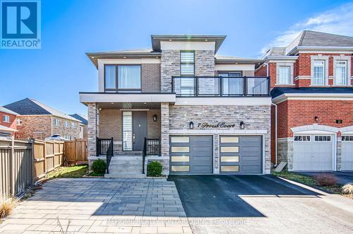 7 PROUD COURT  Aurora, ON L4G 7B7