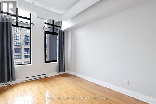 203 - 300 Powell Avenue, Ottawa, ON - Indoor Photo Showing Other Room