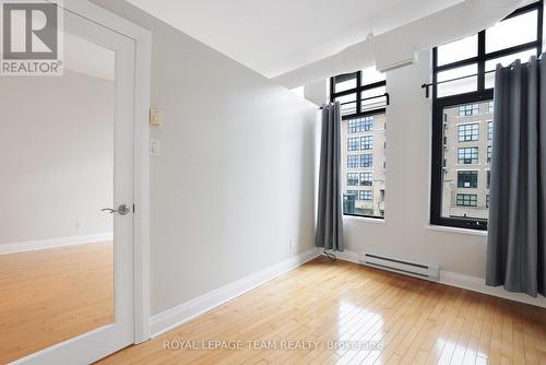 203 - 300 Powell Avenue, Ottawa, ON - Indoor Photo Showing Other Room
