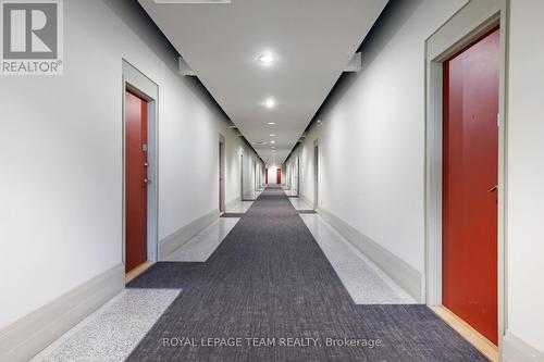 203 - 300 Powell Avenue, Ottawa, ON - Indoor Photo Showing Other Room