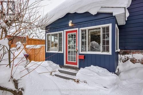 318 COLBORNE STREET  Midland, ON L4R 2J9