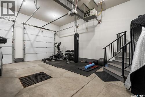7832 Sagebrush Crescent, Regina, SK - Indoor Photo Showing Garage