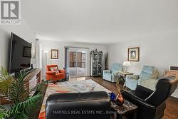 Open concept kitchen/great room - 