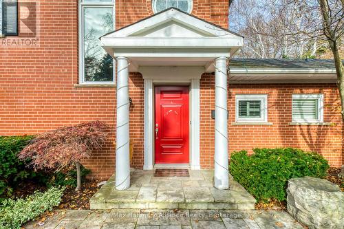 1188 Carey Road, Oakville (Mo Morrison), ON - Outdoor