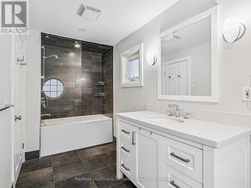 Primary ensuite - 1188 Carey Road, Oakville (Mo Morrison), ON - Indoor Photo Showing Bathroom