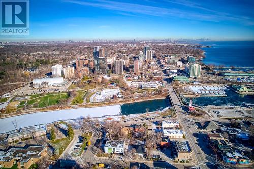 320 Lakeshore Road W, Mississauga, ON - Outdoor With View