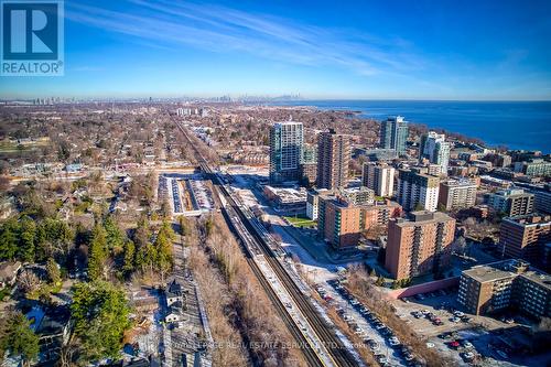 320 Lakeshore Road W, Mississauga, ON - Outdoor With View