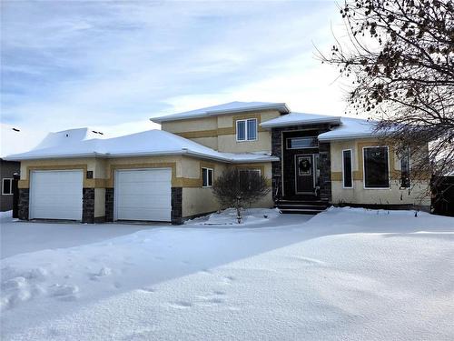 2 Parkside Place  Steinbach, MB R5G 2A4