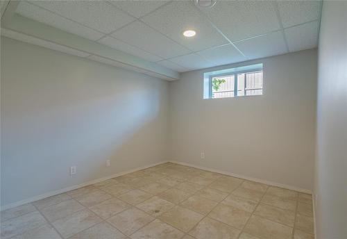 2 Parkside Place, Steinbach, MB - Indoor Photo Showing Other Room