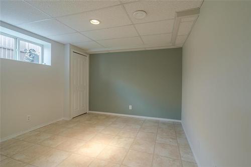 2 Parkside Place, Steinbach, MB - Indoor Photo Showing Other Room