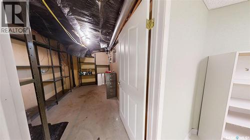 207 4Th Avenue W, Coleville, SK - Indoor