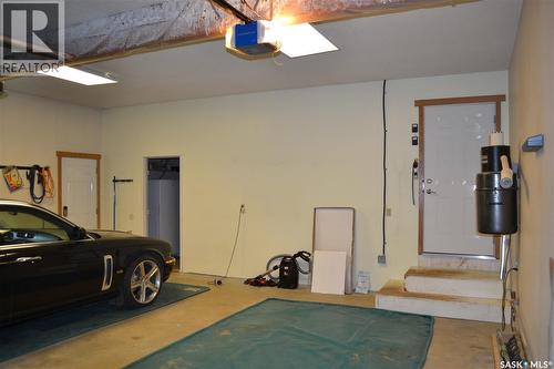 207 4Th Avenue W, Coleville, SK - Indoor