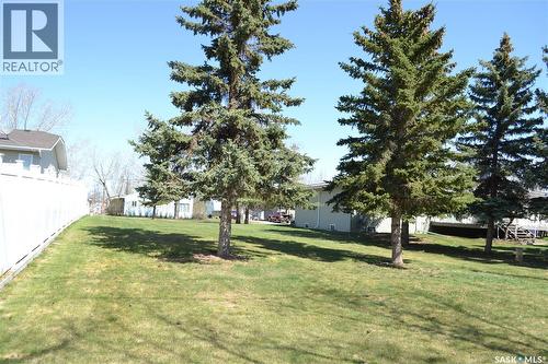 207 4Th Avenue W, Coleville, SK - Outdoor