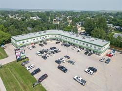 203 449 Main Street  Oakbank, MB R0E 1J0