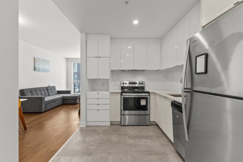 Cuisine - 403-5175 Av. De Courtrai, Montréal (Côte-Des-Neiges/Notre-Dame-De-Grâce), QC - Indoor Photo Showing Kitchen