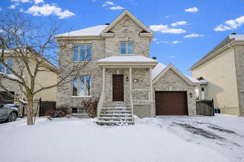 30 Rue de la Rive  Saint-Basile-Le-Grand, QC J3N 1Z2