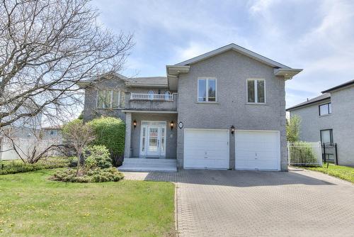 11 Rue du Cabernet  Kirkland, QC H9H 5E1