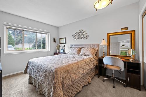 115-3335 Richter Street, Kelowna, BC - Indoor Photo Showing Bedroom