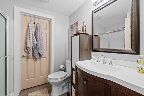 115-3335 Richter Street, Kelowna, BC - Indoor Photo Showing Bathroom