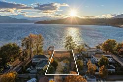 1978 McDougall Street  Kelowna, BC V1Y 1A3