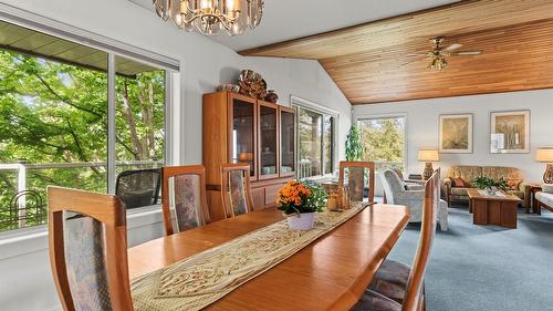 3025 Murison Place, Armstrong, BC - Indoor Photo Showing Dining Room
