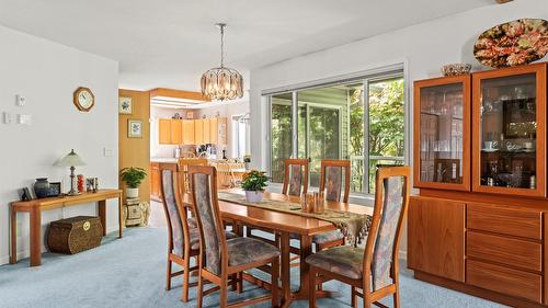 3025 Murison Place, Armstrong, BC - Indoor Photo Showing Dining Room