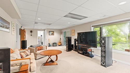 3025 Murison Place, Armstrong, BC - Indoor