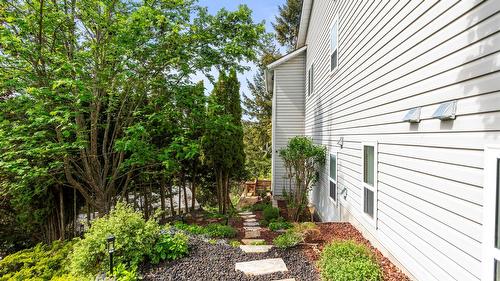 3025 Murison Place, Armstrong, BC - Outdoor