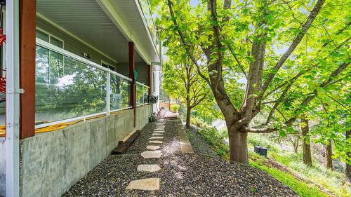 3025 Murison Place, Armstrong, BC - Outdoor