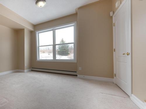 108 52 Whitehall Crescent, Cole Harbour, NS 