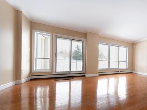 108 52 Whitehall Crescent, Cole Harbour, NS 