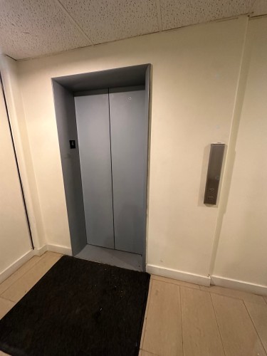 Elevator - 303-5253 Boul. Décarie, Montréal (Côte-Des-Neiges/Notre-Dame-De-Grâce), QC - Indoor Photo Showing Other Room