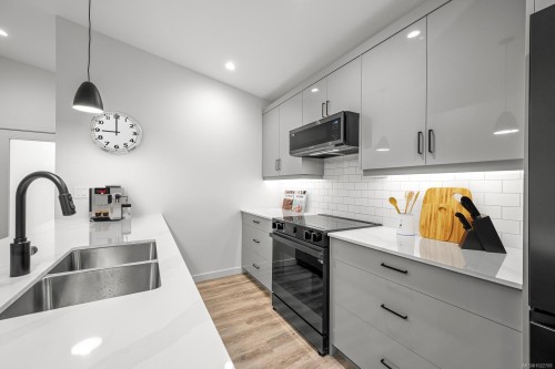 42-3025 Royston Rd, Cumberland, BC 