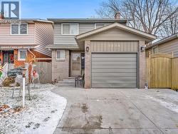 3038 BRIMLEY  Windsor, ON N8R 1M2