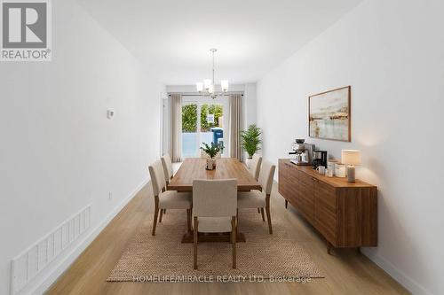 3309 Jolliffe Avenue, Mississauga, ON - Indoor Photo Showing Dining Room