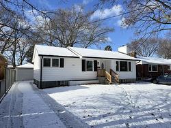 1161 MARCIN Road  Sarnia, ON N7V 3J7