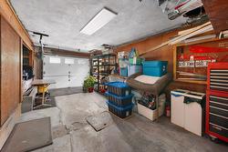 Garage - 