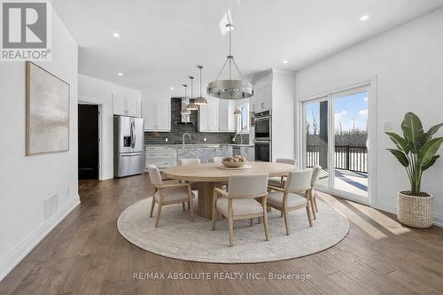 Virtually staged dining room - 989 William Mooney Road, Ottawa, ON - Indoor Photo Showing Dining Room