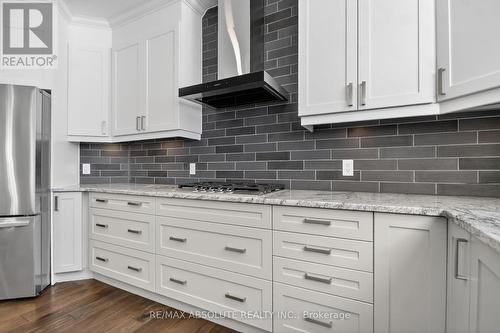 989 William Mooney Road, Ottawa, ON - Indoor Photo Showing Kitchen With Upgraded Kitchen