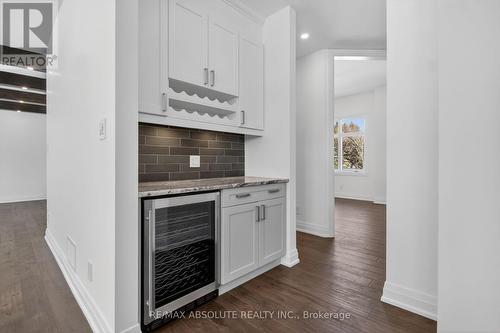 989 William Mooney Road, Ottawa, ON - Indoor