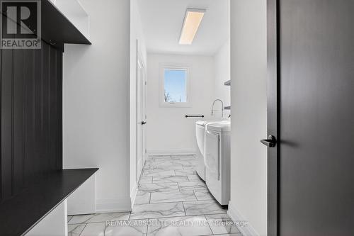 Laundry room - 989 William Mooney Road, Ottawa, ON - Indoor
