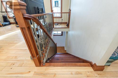 9341 Sideroad 9, Erin, ON - Indoor Photo Showing Other Room