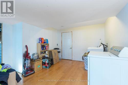 9341 Sideroad 9, Erin, ON - Indoor Photo Showing Laundry Room