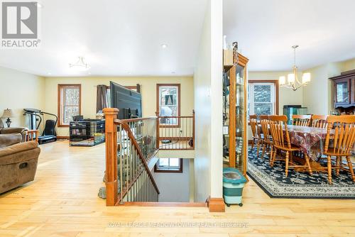 9341 Sideroad 9, Erin, ON - Indoor Photo Showing Other Room