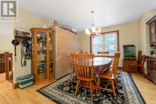 9341 Sideroad 9, Erin, ON - Indoor Photo Showing Dining Room