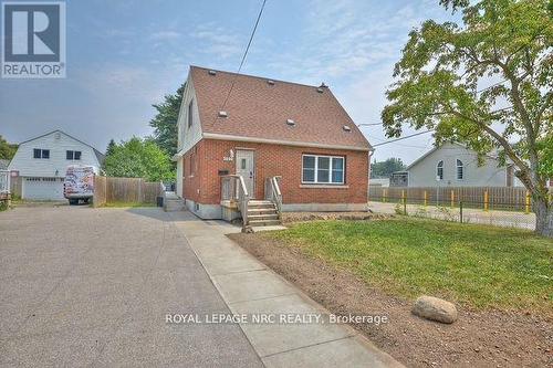 3090 DORCHESTER ROAD  Niagara Falls (Stamford), ON L2J 2Z7