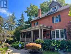 305 TRENT STREET W  Whitby (Downtown Whitby), ON L1N 1M3