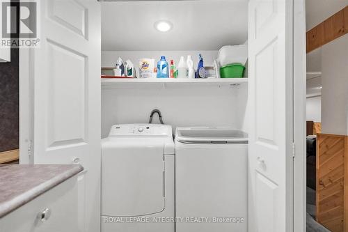 39 Appleford Street, Ottawa, ON - Indoor Photo Showing Laundry Room
