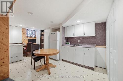 39 Appleford Street, Ottawa, ON - Indoor Photo Showing Kitchen