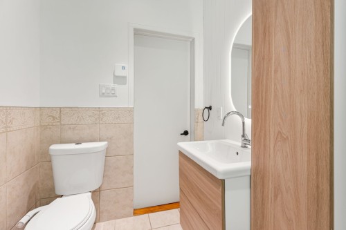 Salle de bains - 3395 Ch. Ste-Thérèse, Carignan, QC - Indoor Photo Showing Bathroom